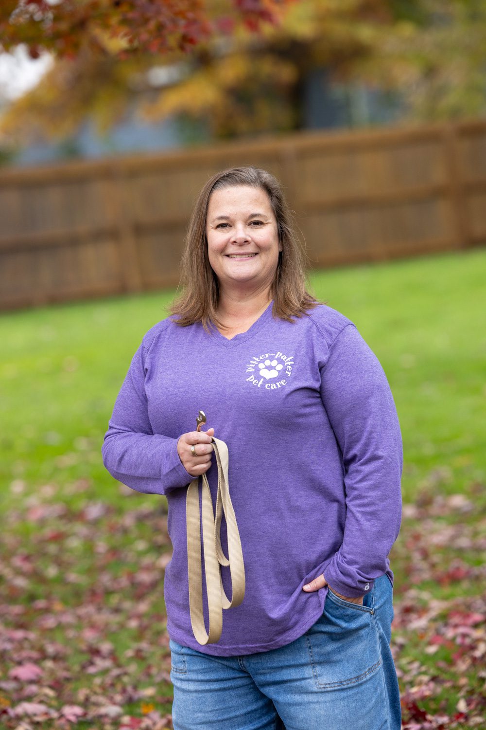 Business owner promoting her dog-related business.